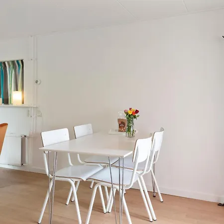 Anne's Family With Private Parking * זנדוורט