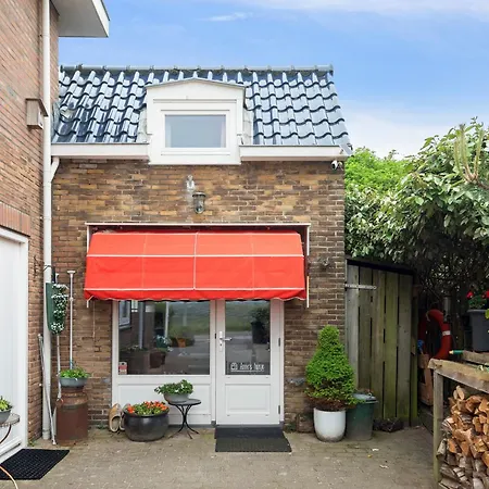 Anne's Family With Private Parking * זנדוורט